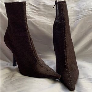 BCBG ladies boots sz10
